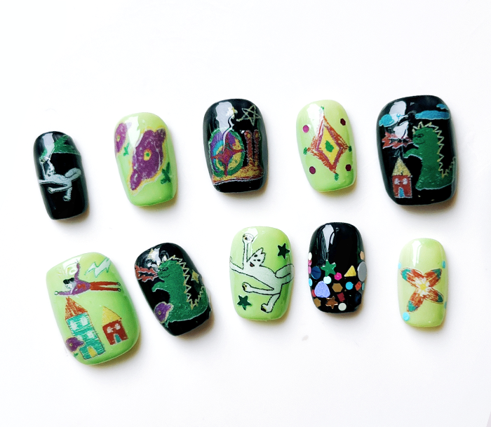Childlike Dinosaur Crayon Graffiti Press-on Nails / Nail Stickers / DIY set
