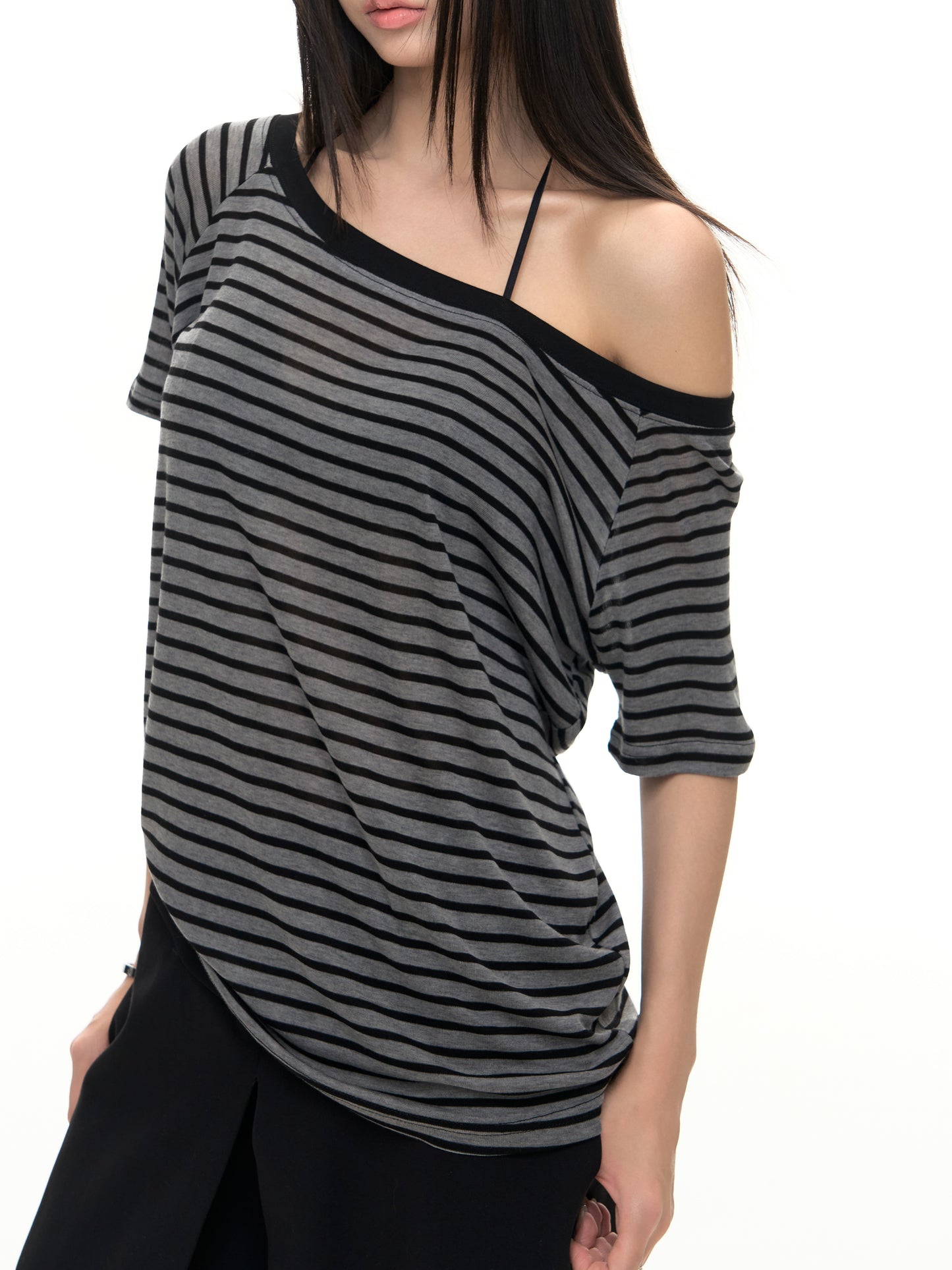 Loose Striped Off-Shoulder Tee