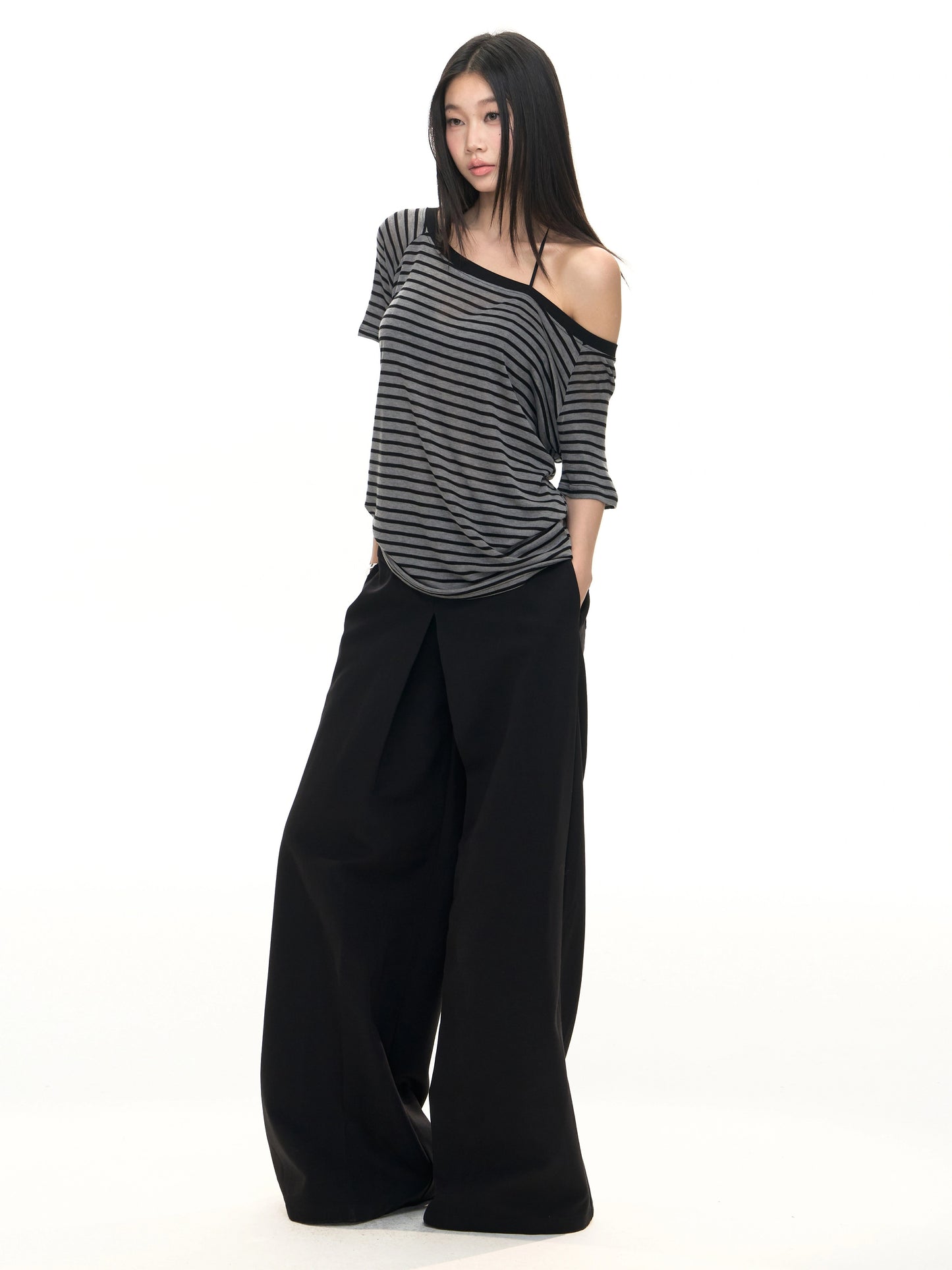 Loose Striped Off-Shoulder Tee