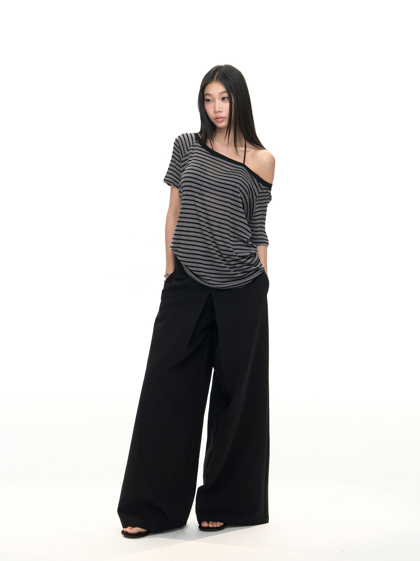 Loose Striped Off-Shoulder Tee