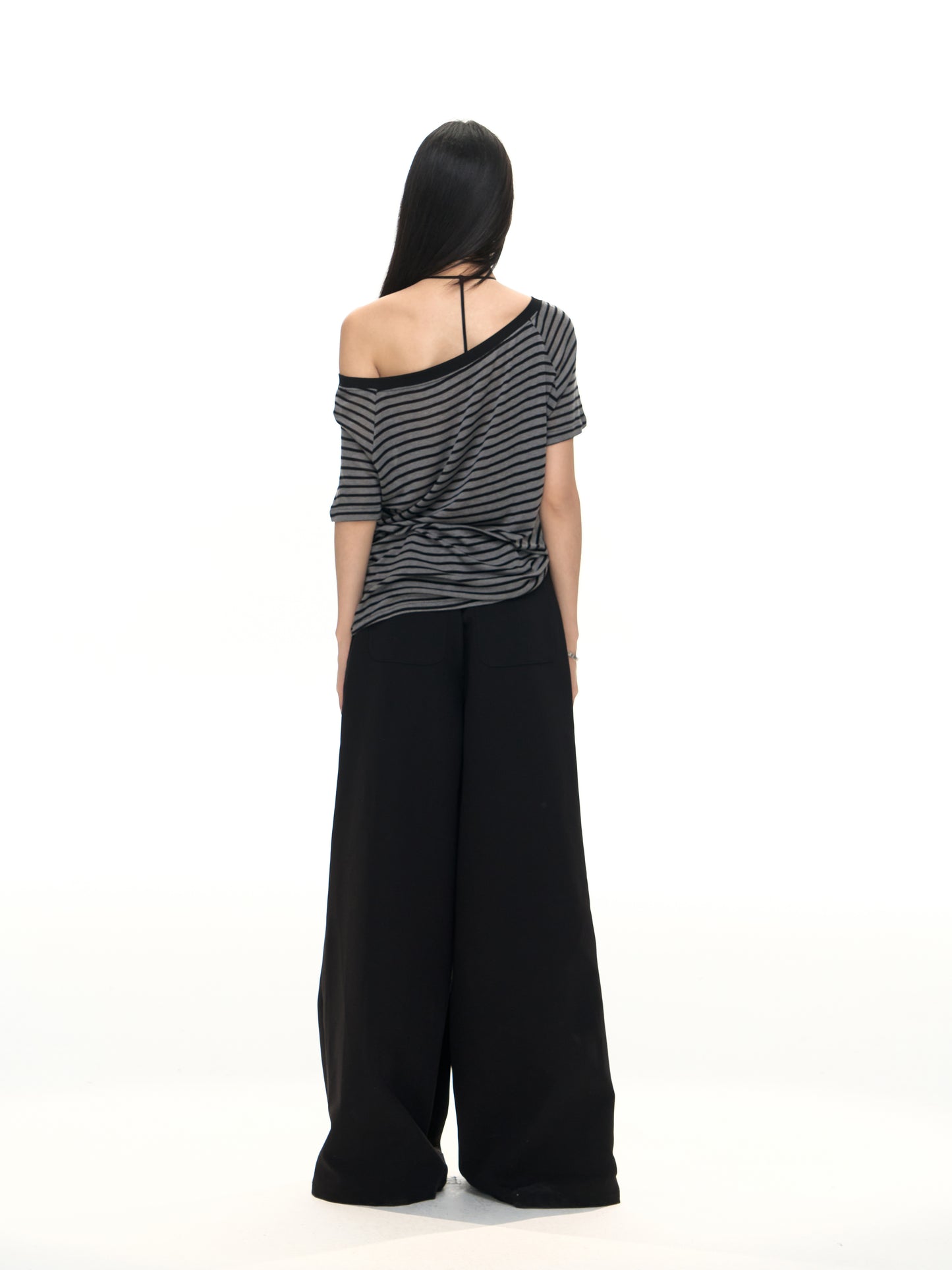 Loose Striped Off-Shoulder Tee