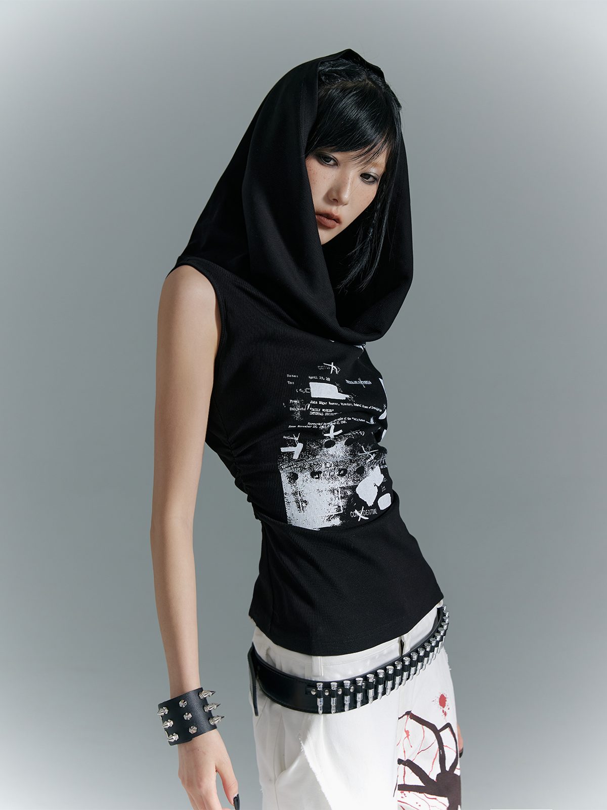 Dark Punk Hooded Sleeveless Knitted Vest