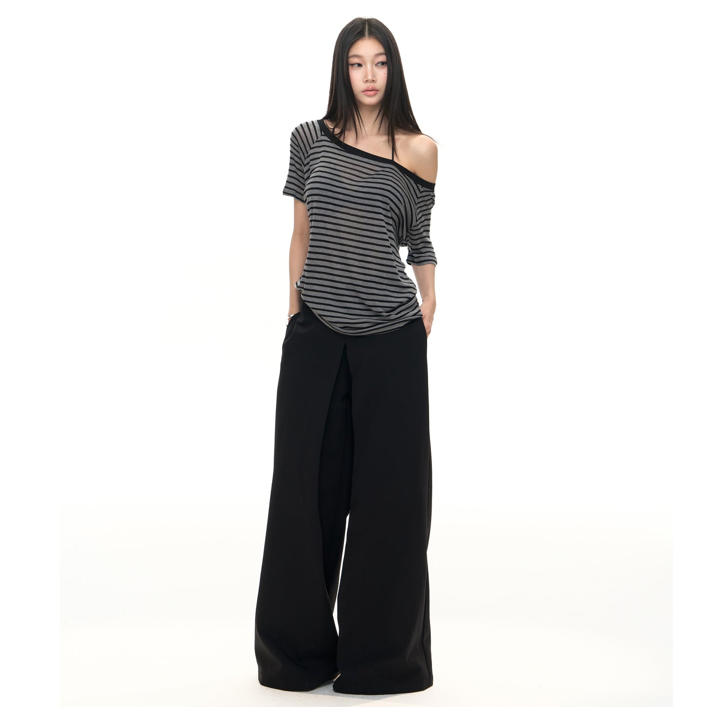 Loose Striped Off-Shoulder Tee
