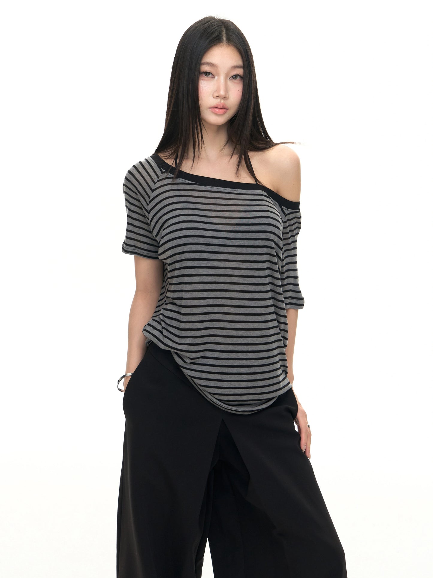 Loose Striped Off-Shoulder Tee