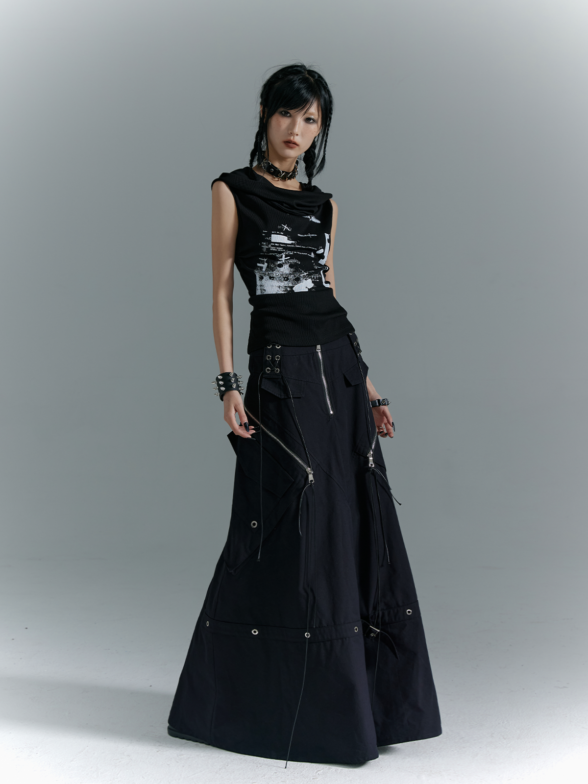 Dark Punk Hooded Sleeveless Knitted Vest
