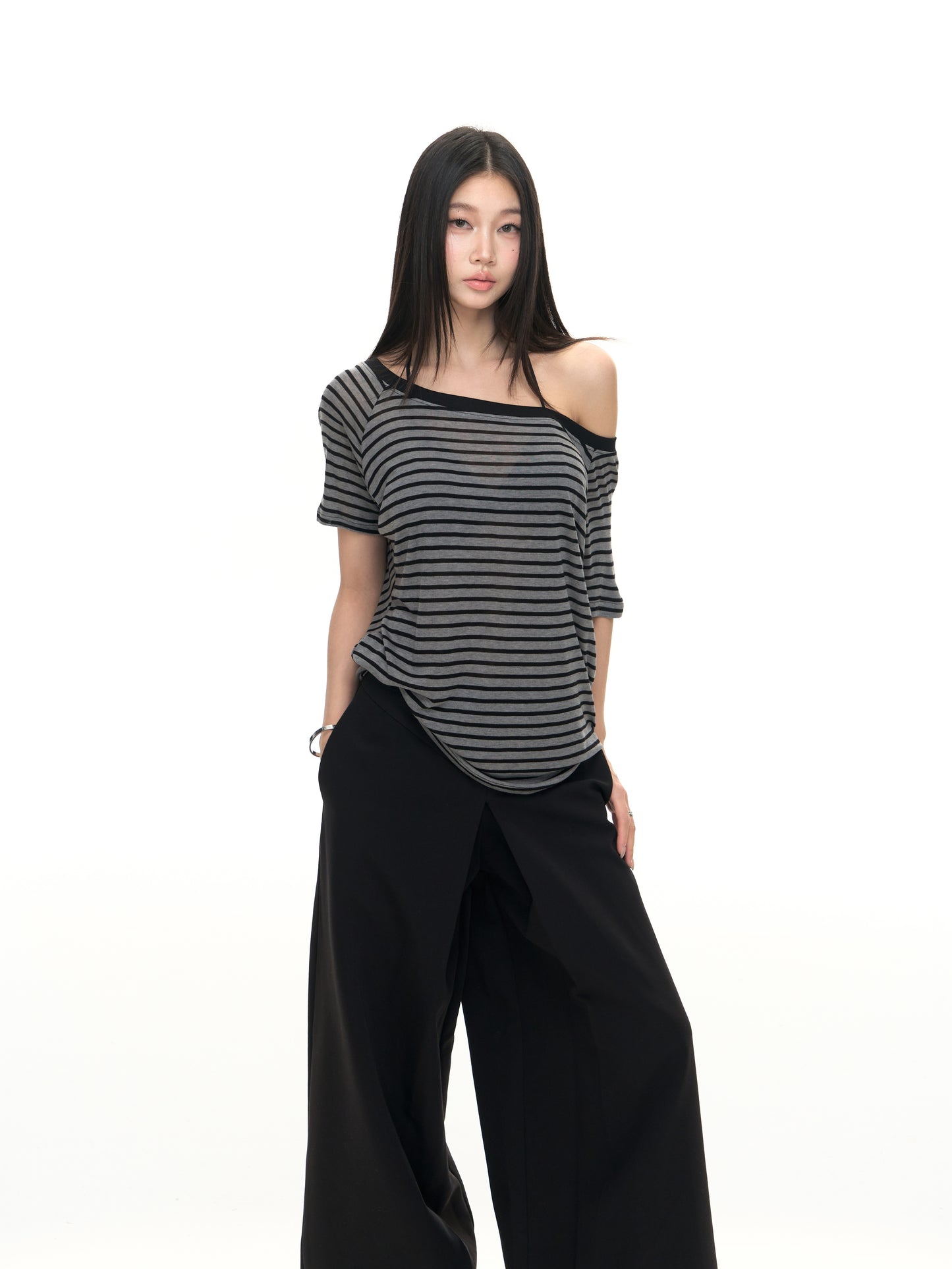 Loose Striped Off-Shoulder Tee