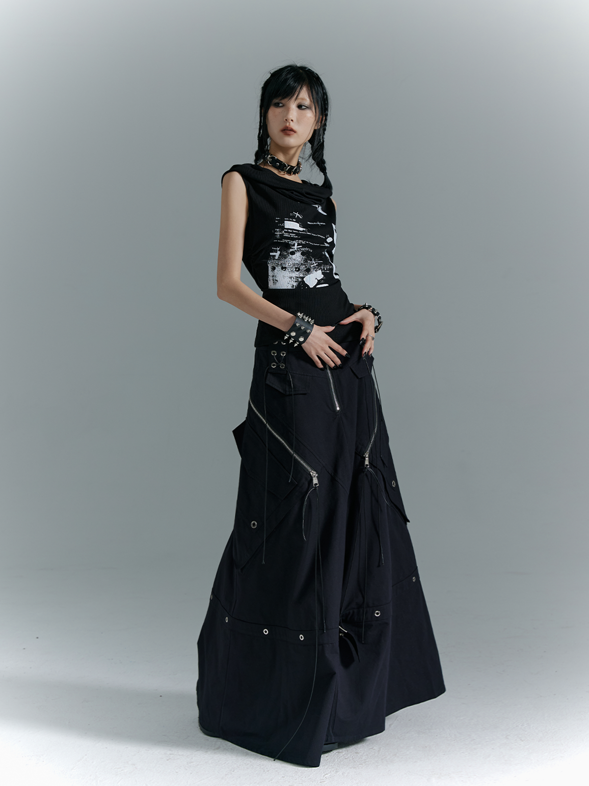Dark Punk Hooded Sleeveless Knitted Vest