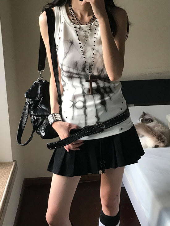 Y2K Subculture Print Metal Eyelet Tank Top