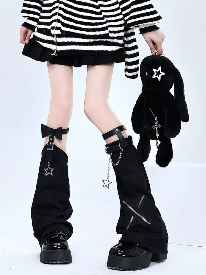 Blackcore Chain Wraps – Y2K Gothic Legwear
